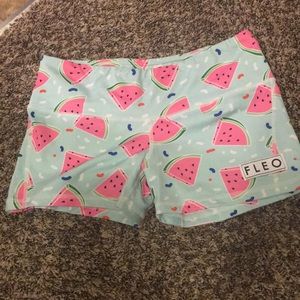 Fleo shorts 🍉